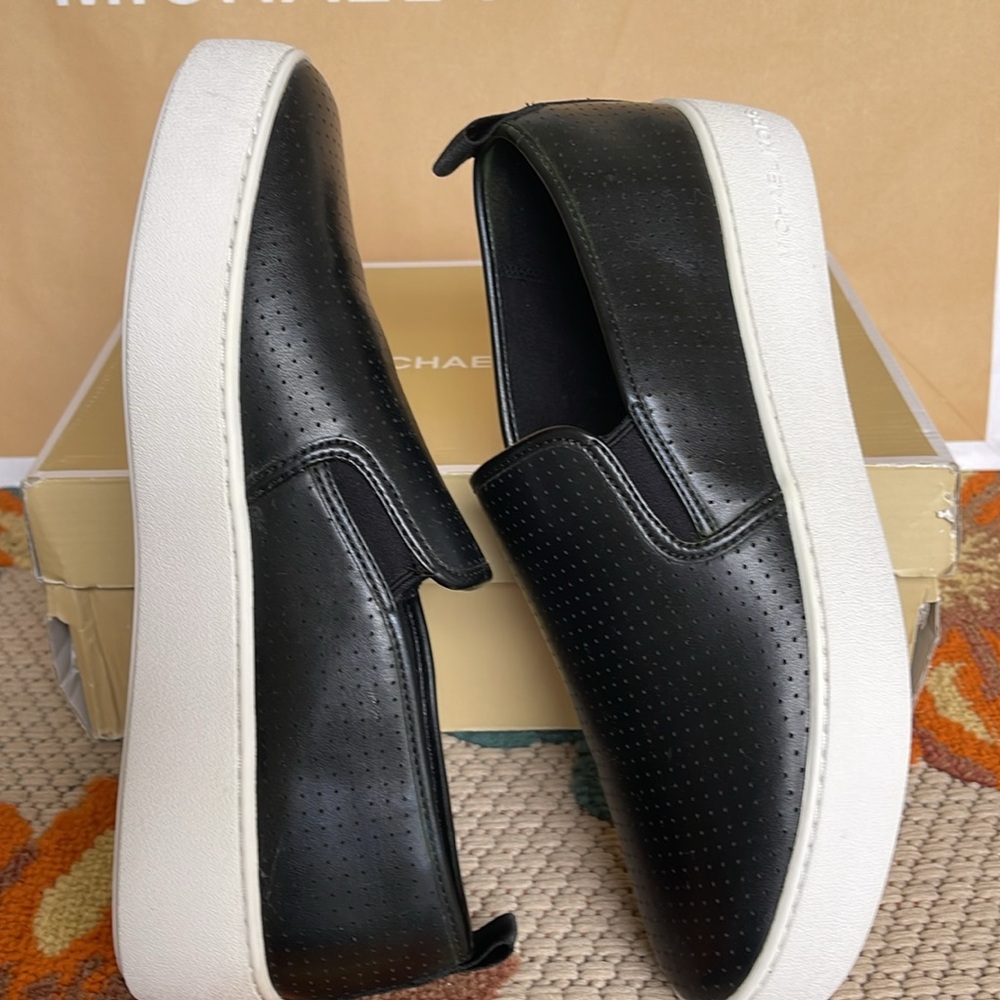 Michael Kors TEDDI SLIP ON NAPPA PU PERFORATED 4959TDFP4L NIB Platforms Sneakers - Picture 11 of 16